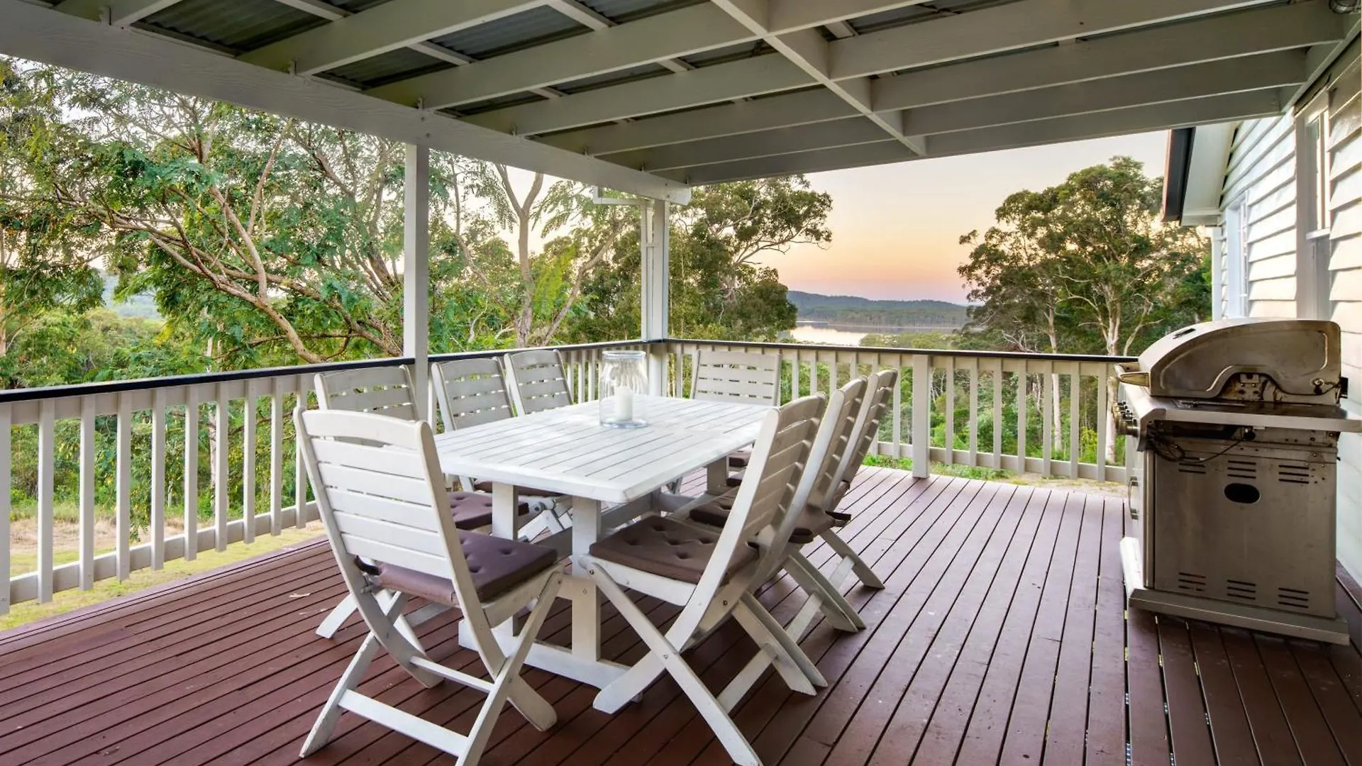 Lakeview Cottage In Mooloolah Valley Holiday home