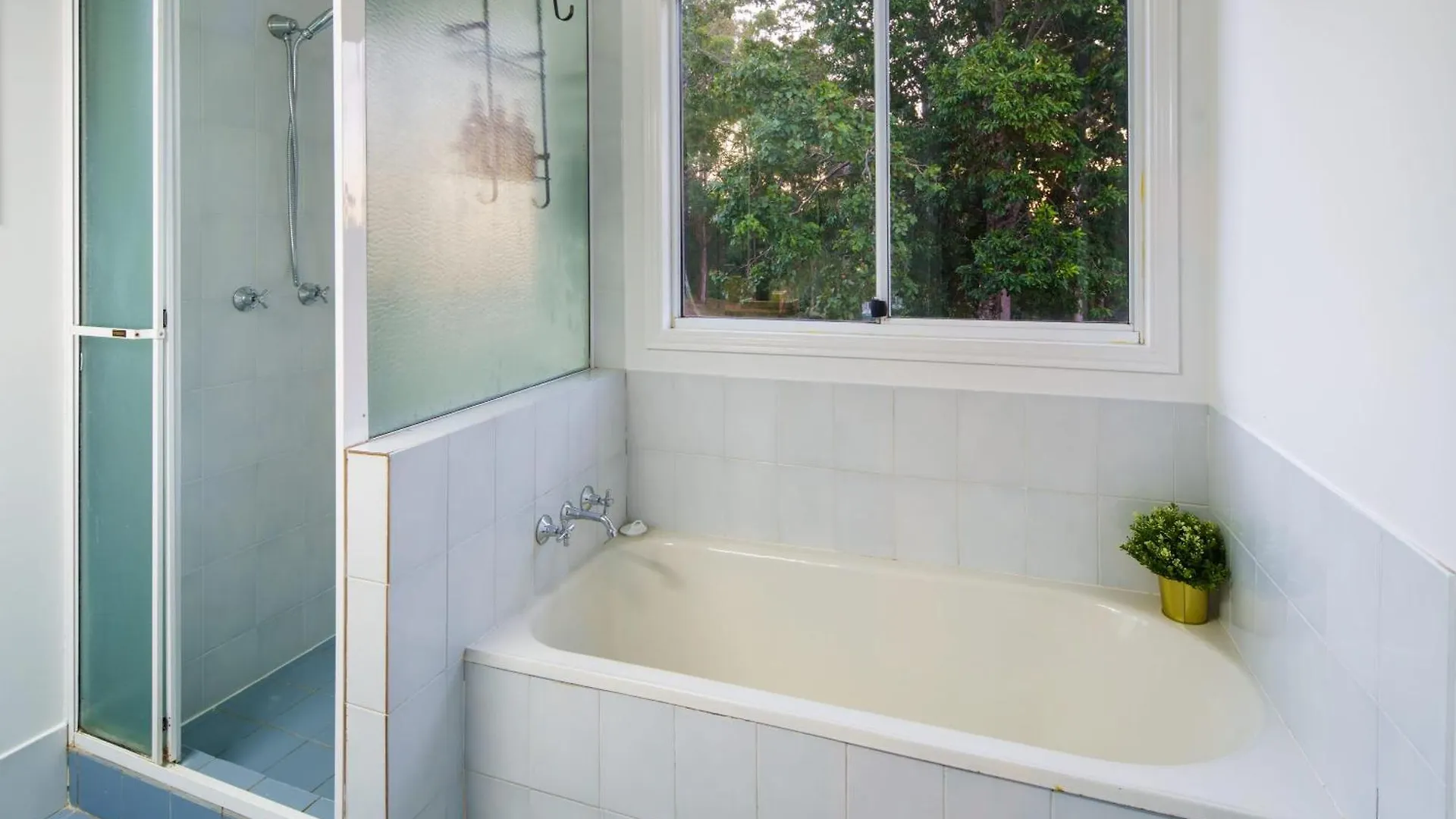 Lakeview Cottage In Mooloolah Valley